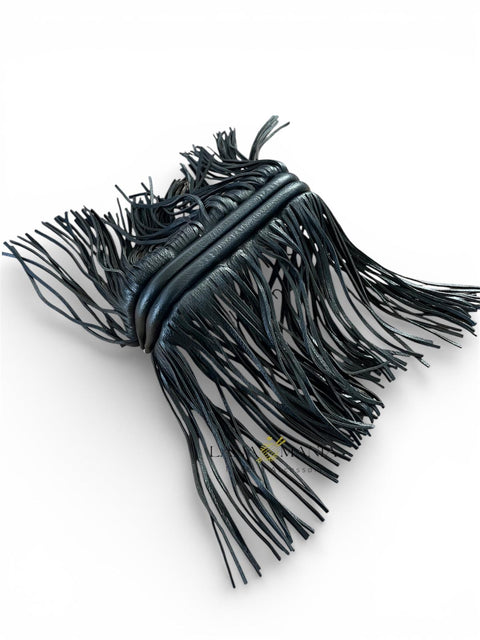 Chiusura a molla con frange