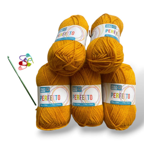 Lotto Perfetto 100% Acrilico 5pz + Uncinetto 4mm + 5 segnapunti