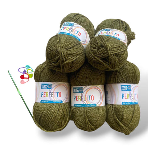 Lotto Perfetto 100% Acrilico 5pz + Uncinetto 4mm + 5 segnapunti