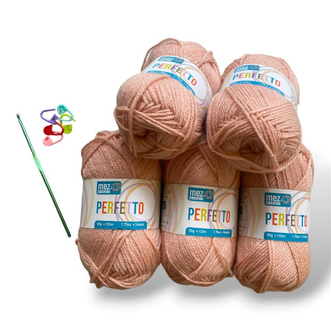 Lotto Perfetto 100% Acrilico 5pz + Uncinetto 4mm + 5 segnapunti